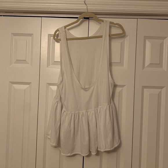 Free People Tank - Picture 4 of 8
